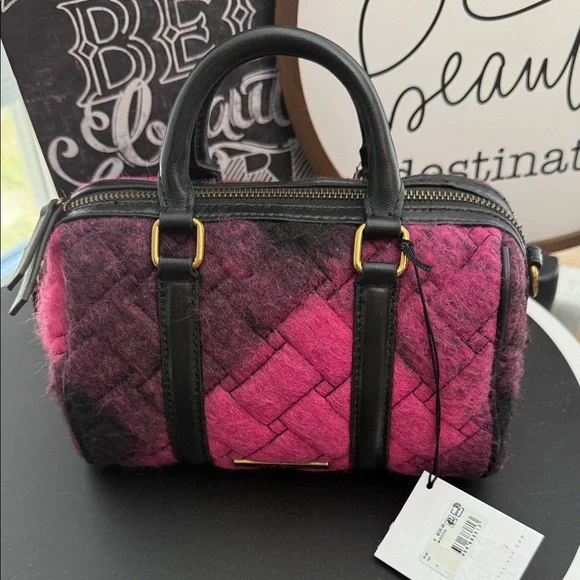 Kurt Geiger London Quilted Wool Satchel – Pink & Black, NWT - Picture 3 of 3